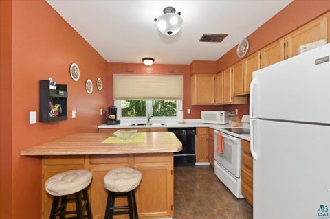 Tiny photo for 141 Madison Ave #4, Duluth, MN 55811 (MLS # 6128225)