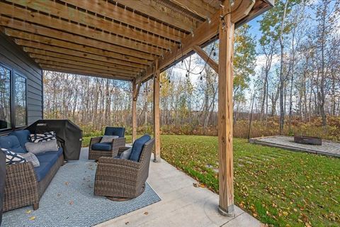 Tiny photo for 328 Coffee Creek Blvd, Duluth, MN 55811 (MLS # 6122638)