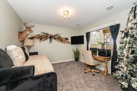 Tiny photo for 328 Coffee Creek Blvd, Duluth, MN 55811 (MLS # 6122638)