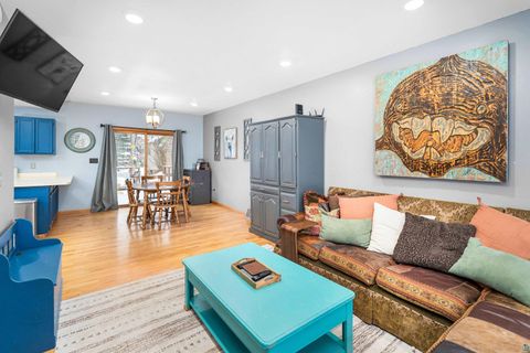 Tiny photo for 811 N 56th Ave W Ave, Duluth, MN 55807 (MLS # 6123823)