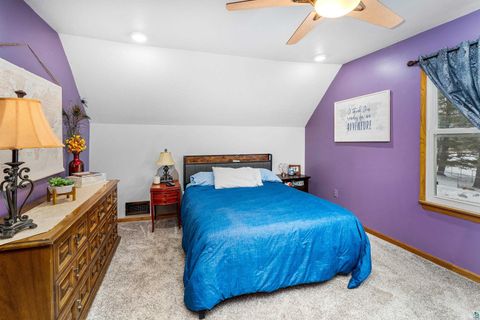 Tiny photo for 811 N 56th Ave W Ave, Duluth, MN 55807 (MLS # 6123823)