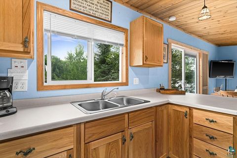 Tiny photo for 4537 E Bay View Ln, Duluth, MN 55803 (MLS # 6124184)