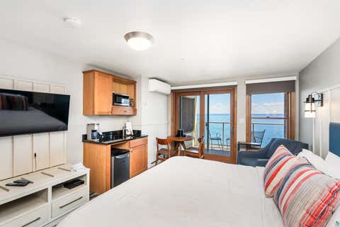 Tiny photo for 2100 Water St #207A, Duluth, MN 55812 (MLS # 6126996)