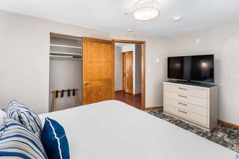 Tiny photo for 2100 Water St #207A, Duluth, MN 55812 (MLS # 6126996)
