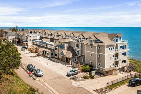 Tiny photo for 2100 Water St #207A, Duluth, MN 55812 (MLS # 6126996)