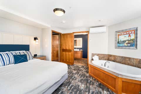 Tiny photo for 2100 Water St #207A, Duluth, MN 55812 (MLS # 6126996)