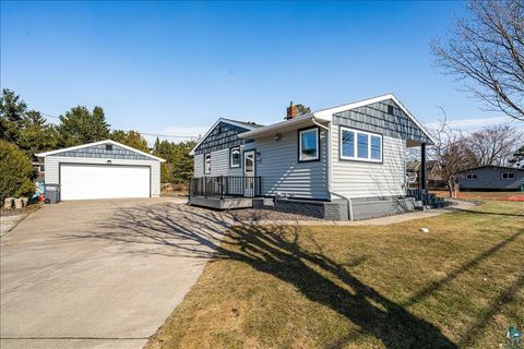 Tiny photo for 3804 Minnesota Ave, Duluth, MN 55802 (MLS # 6124535)