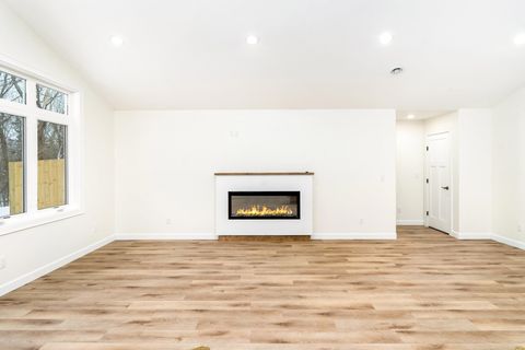 Tiny photo for 1804 Rice Lake Rd, Duluth, MN 55811 (MLS # 6123288)