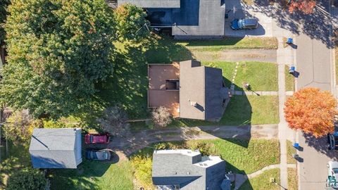 Tiny photo for 116 E Wabasha St, Duluth, MN 55803 (MLS # 6123946)