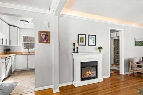 Tiny photo for 116 E Wabasha St, Duluth, MN 55803 (MLS # 6123946)