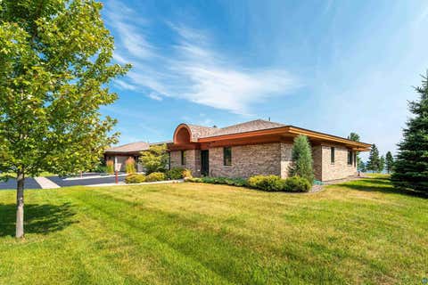 Tiny photo for 8401 Congdon Blvd #6, Duluth, MN 55804 (MLS # 6127478)