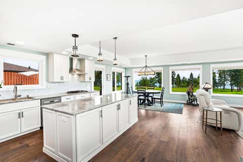 Tiny photo for 8401 Congdon Blvd #6, Duluth, MN 55804 (MLS # 6127478)