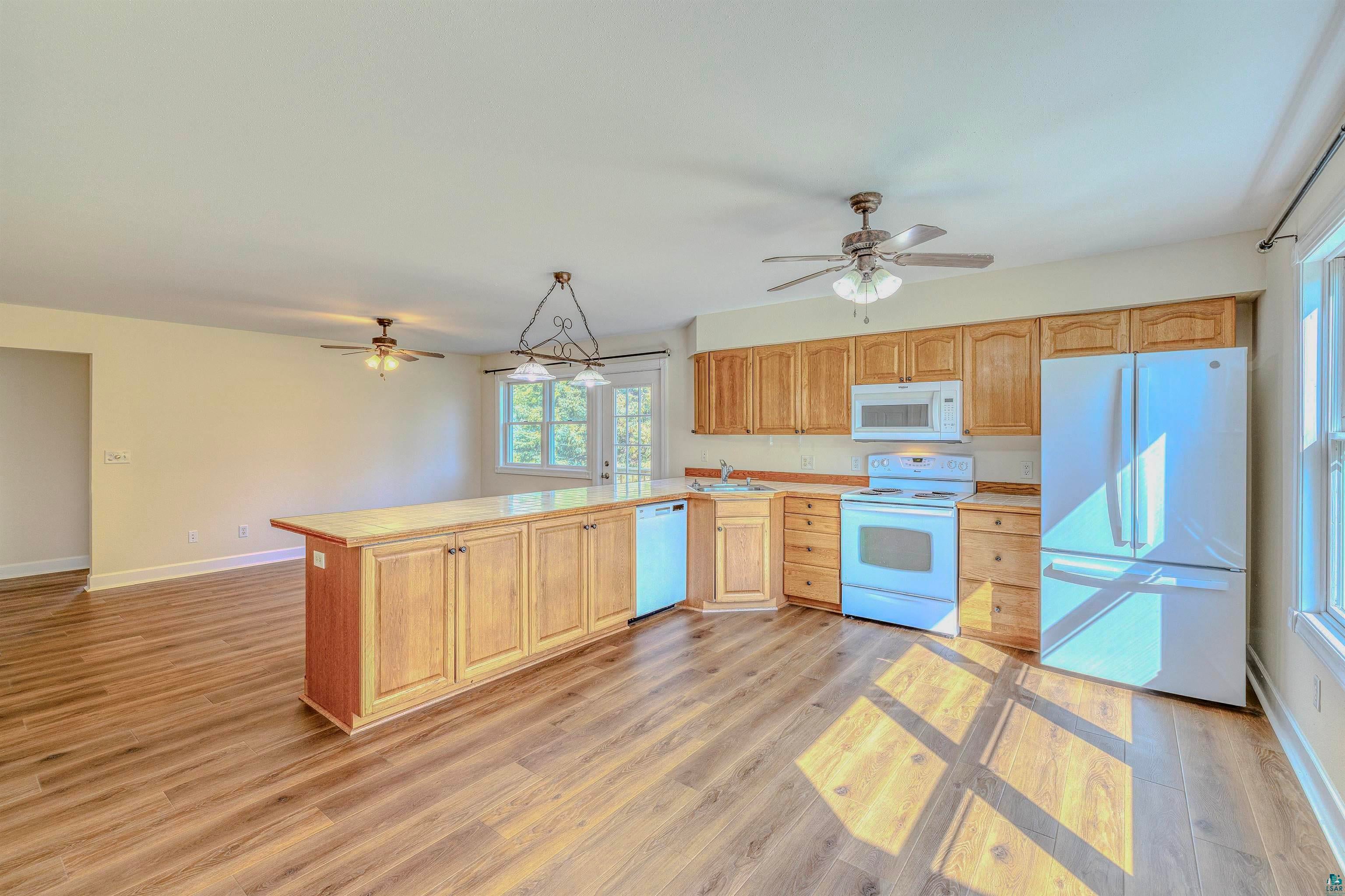 1213-15 22nd Ave E