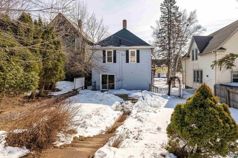 Tiny photo for 4723 W 6th St, Duluth, MN 55807 (MLS # 6123890)