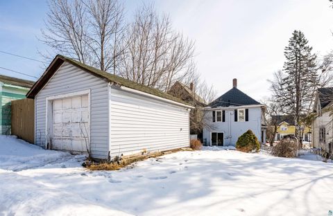 Tiny photo for 4723 W 6th St, Duluth, MN 55807 (MLS # 6123890)