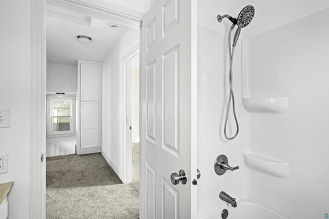 Tiny photo for 4723 W 6th St, Duluth, MN 55807 (MLS # 6123890)