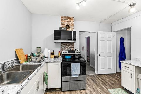 Tiny photo for 2815 W 3rd St, Duluth, MN 55806 (MLS # 6125442)