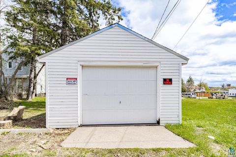 Tiny photo for 2815 W 3rd St, Duluth, MN 55806 (MLS # 6125442)