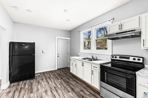 Tiny photo for 2815 W 3rd St, Duluth, MN 55806 (MLS # 6125442)