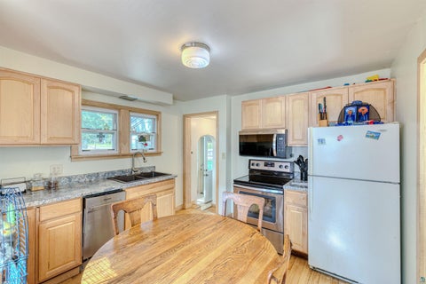 Tiny photo for 1 S 64th Ave W AVE, Duluth, MN 55807 (MLS # 6128293)