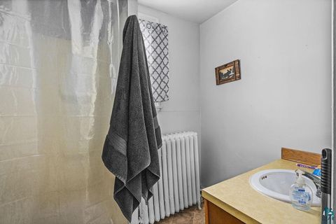 Tiny photo for 902 N 11th Ave E Ave, Duluth, MN 55805 (MLS # 6124163)