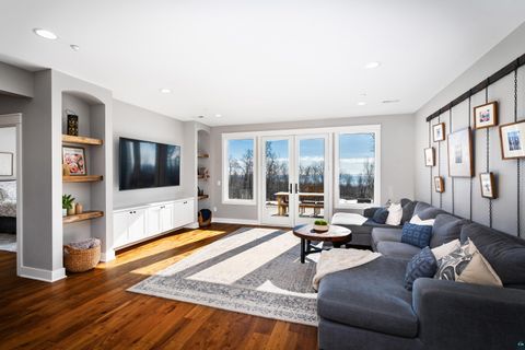 Tiny photo for 119 Montauk Ln, Duluth, MN 55804 (MLS # 6124204)