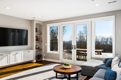 Tiny photo for 119 Montauk Ln, Duluth, MN 55804 (MLS # 6124204)