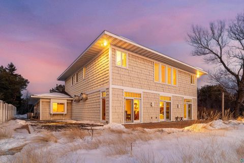 Tiny photo for 312 Harbor Point Cr Cir, Duluth, MN 55802 (MLS # 6124329)