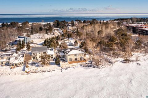 Tiny photo for 312 Harbor Point Cr Cir, Duluth, MN 55802 (MLS # 6124329)