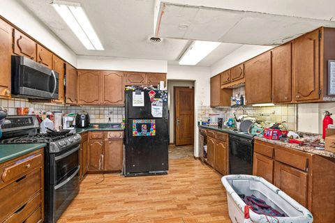 Tiny photo for 401 Memorial Dr, Buhl, MN 55713 (MLS # 6122932)