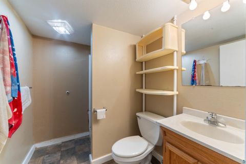 Tiny photo for 915 Grandview Ave, Duluth, MN 55812 (MLS # 6124089)