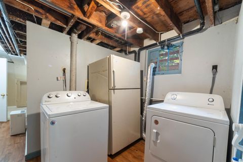 Tiny photo for 915 Grandview Ave, Duluth, MN 55812 (MLS # 6124089)