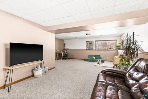 Tiny photo for 2927 Palisade Dr, Duluth, MN 55811 (MLS # 6124526)