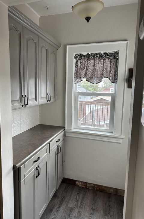 Tiny photo for 4608 W 7th St, Duluth, MN 55807 (MLS # 6122587)