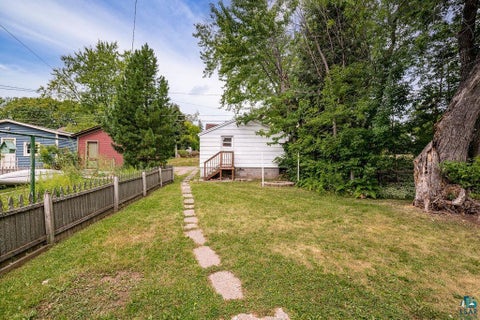 Tiny photo for 1027 E 9th St, Duluth, MN 55805 (MLS # 6127153)