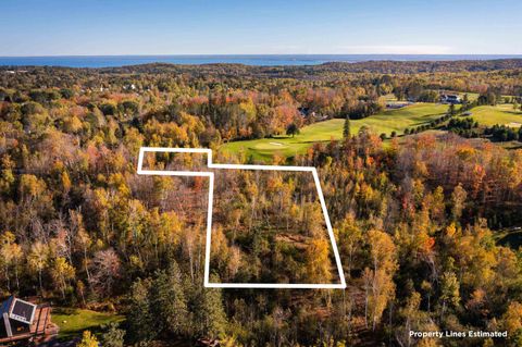 Tiny photo for 47 3rd Ave S, Duluth, MN 55803 (MLS # 6122639)