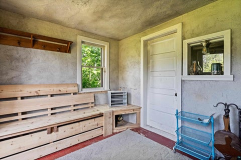 Tiny photo for 5716 Lakewood Rd, Duluth, MN 55804 (MLS # 6126608)