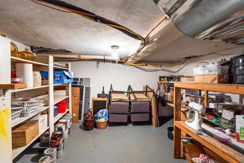 Tiny photo for 5716 Lakewood Rd, Duluth, MN 55804 (MLS # 6126608)