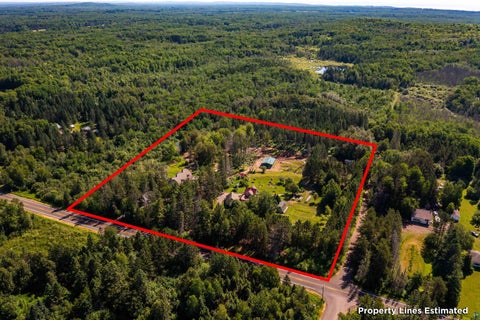 Tiny photo for 5716 Lakewood Rd, Duluth, MN 55804 (MLS # 6126608)