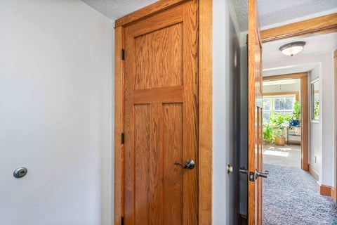 Tiny photo for 5716 Lakewood Rd, Duluth, MN 55804 (MLS # 6126608)