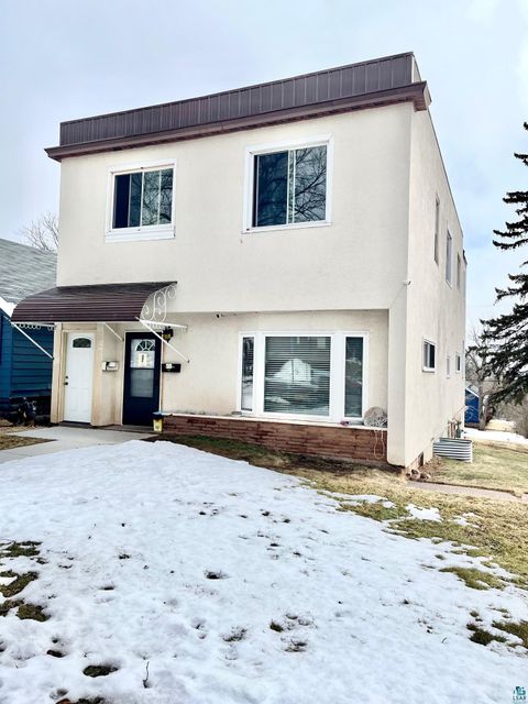 Photo of 4332 W 8th St, Duluth, MN 55807 (MLS # 6124370)