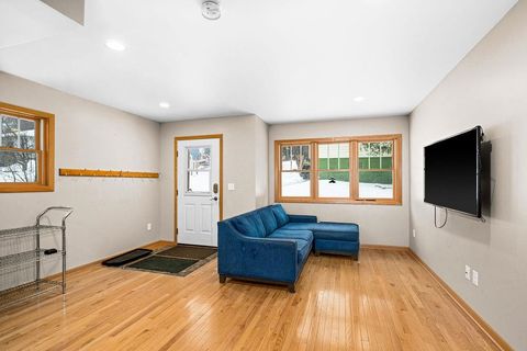 Tiny photo for 2815 E 2nd St, Duluth, MN 55812 (MLS # 6123482)