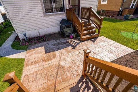 Tiny photo for 4413 Medina St, Duluth, MN 55807 (MLS # 6126327)