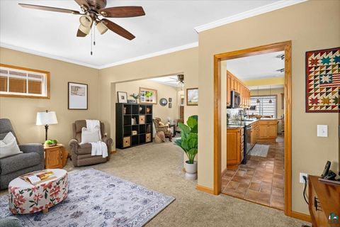 Tiny photo for 4413 Medina St, Duluth, MN 55807 (MLS # 6126327)