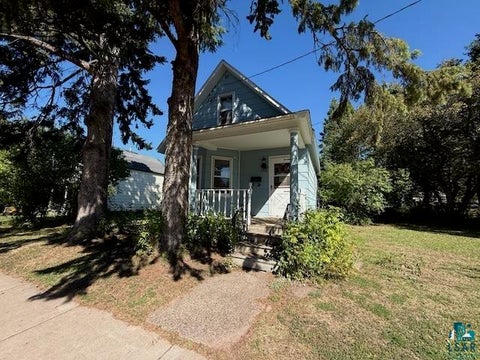 Photo of 506 15th Ave W AVE, Ashland, WI 54806 (MLS # 6128123)