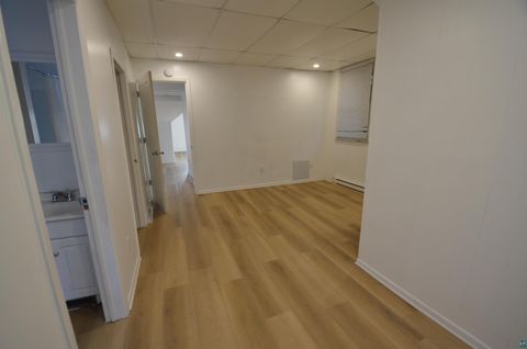 Tiny photo for 190507 E Superior St, Duluth, MN 55812 (MLS # 6123807)