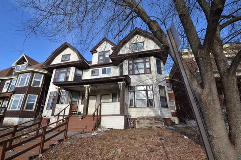 Tiny photo for 190507 E Superior St, Duluth, MN 55812 (MLS # 6123807)