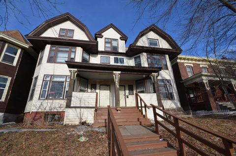 Tiny photo for 190507 E Superior St, Duluth, MN 55812 (MLS # 6123807)