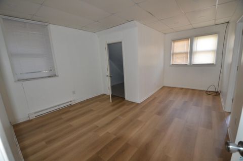 Tiny photo for 190507 E Superior St, Duluth, MN 55812 (MLS # 6123807)