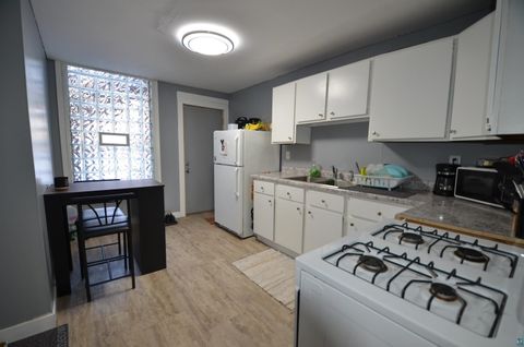 Tiny photo for 190507 E Superior St, Duluth, MN 55812 (MLS # 6123807)